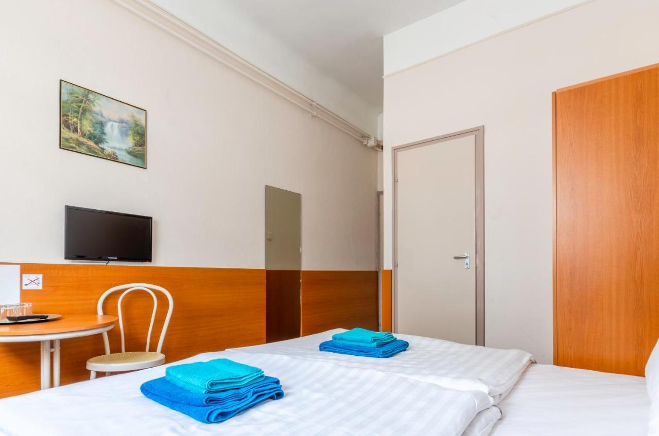 Eitans Guesthouse بودابست المظهر الخارجي الصورة